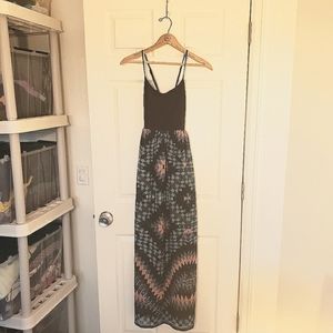 Long Casual Sleeveless Dress